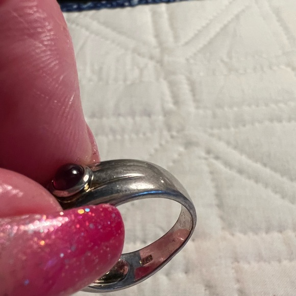 SS 925 stamped amethyst and garnet ring - Picture 8 of 9